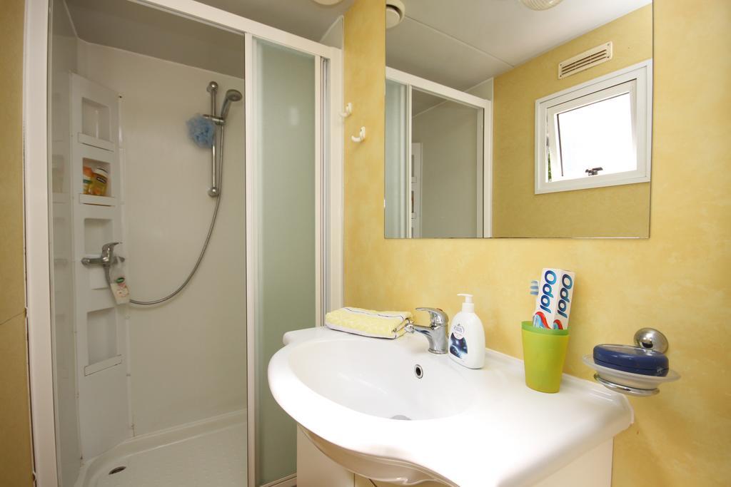 Hotel Mobilheimy U Prehrady Horní Dunajovice Exteriér fotografie